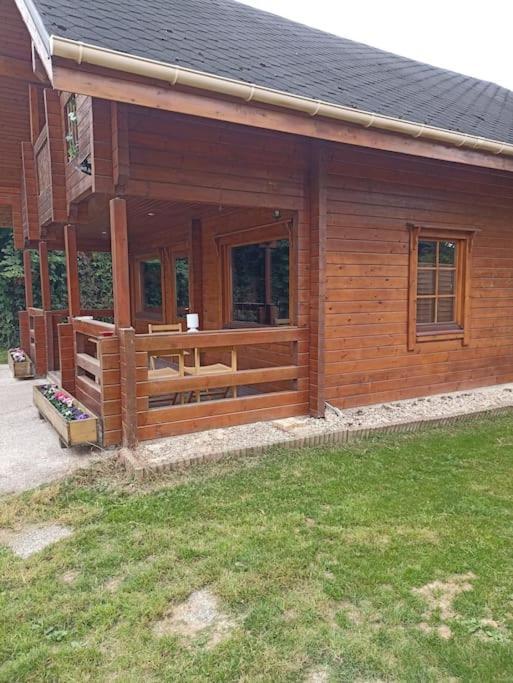 Chalet A La Campagne Bury  Exteriör bild